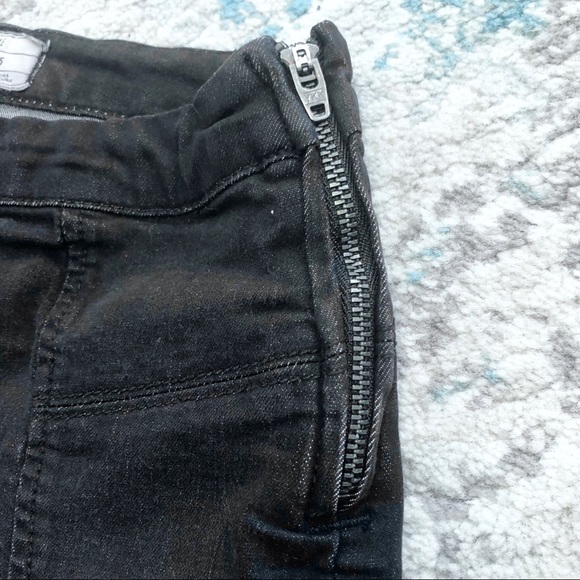 Free People // Shorts - Picture 4 of 5